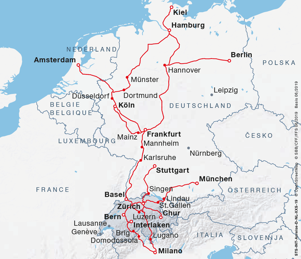 Met de trein vanuit Duitsland Zwitserland Toerisme